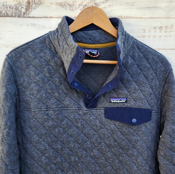 Patagonia Organic Cotton Quilted Pullover - Picture 2 of 8